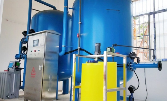 正规滚球官网（中国）有限公司晴隆县30吨压力式一体化净水设备